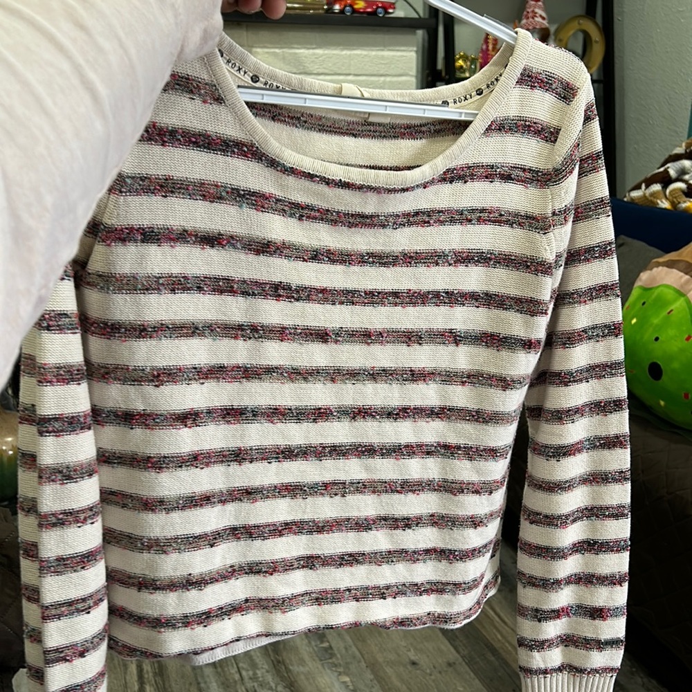 Roxy sweater